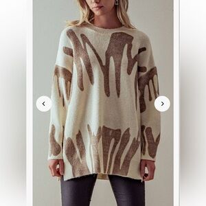 En Crème Knit Pullover Sweater with Scribble / Drizzle, Cream Ivory Oversized